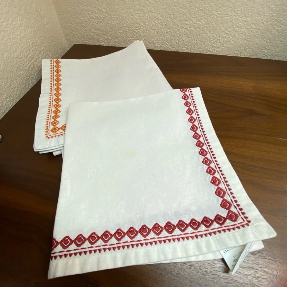 Vintage Pottery Barn (4)‎ Linen Cotton Napkins White Embroidered Border 18x18